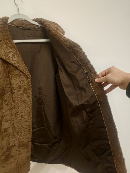 Palton astrahan caracul XL