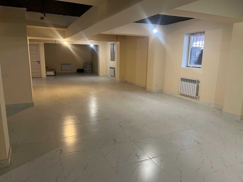 Сдам в аренду цокольное помещение