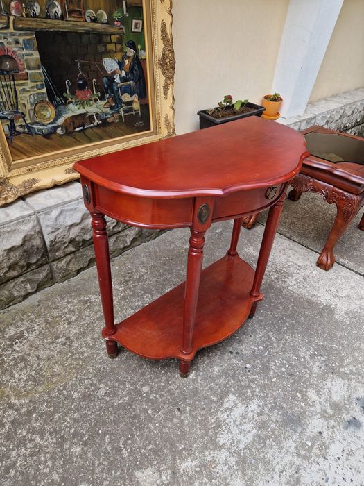 Прекрасна антикварна английска конзолна масичка