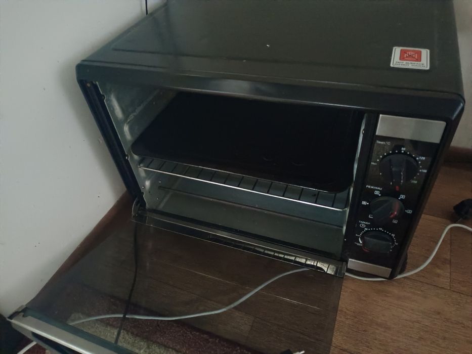 Духовой электрический шкаф