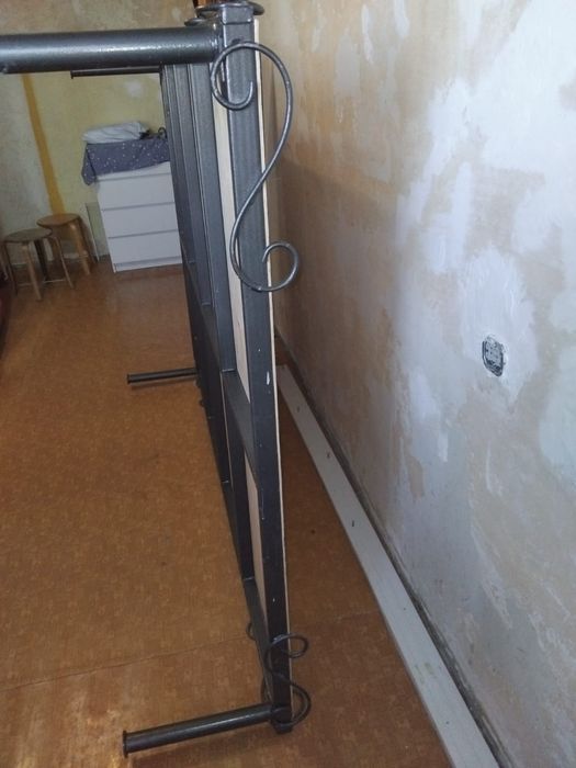 Продам кровать 150х200см