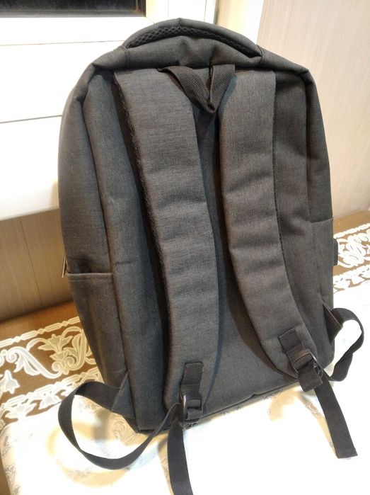 Рюкзак для ноутбука. Сумка для ноутбука.