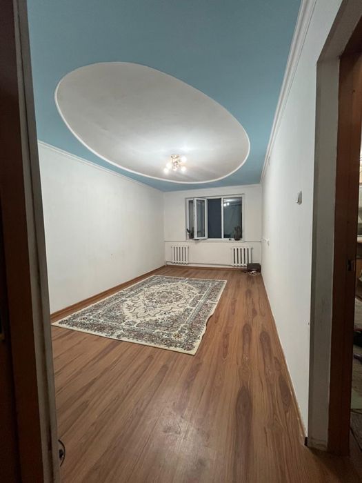 Срочно продам 3 комнатную квартиру