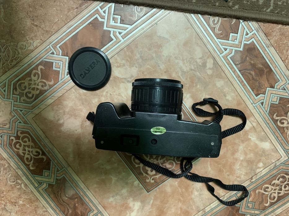 Фотоапарат пленочный японский