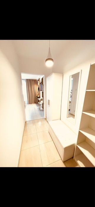 Garsoniera Universitate Metrou