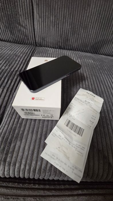 Huawei pura 70 256gb 12gb ram full box în garantie