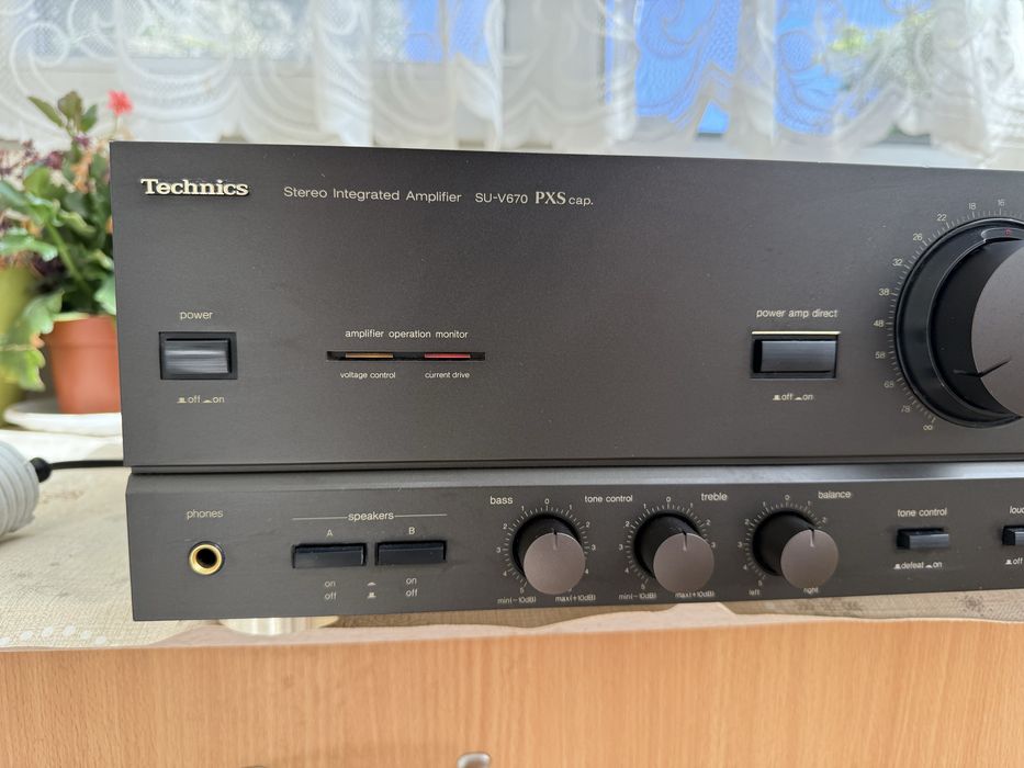 Като нов Technics SU-V670