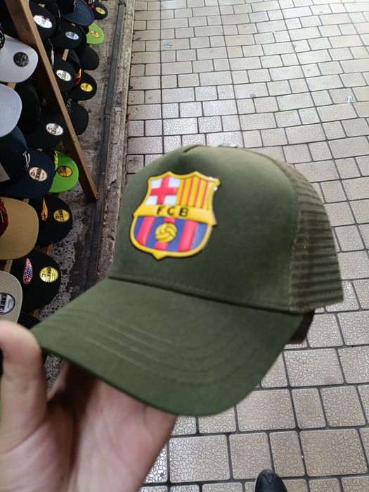 Barselona kepka sfati zõr