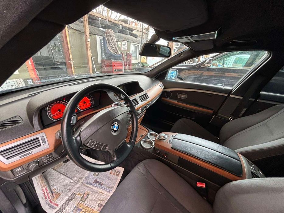 BMW 735 I. E65 БМВ 735.  Е65