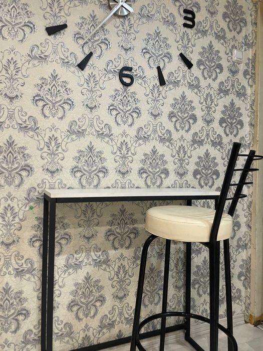 Продам стул барный