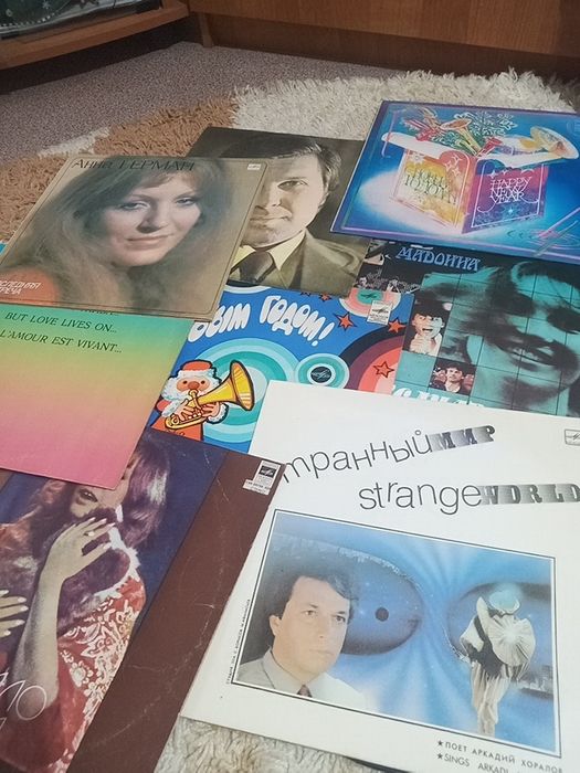 Продам радиолы срочно