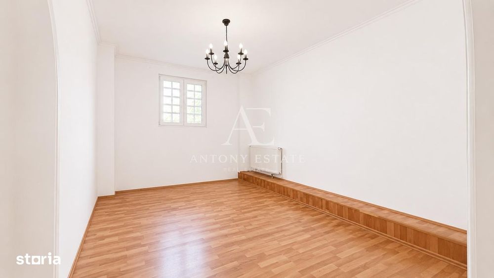 Antony Estate | Ciorogariu Residence, Ultracentral, Roman Ciorogariu,