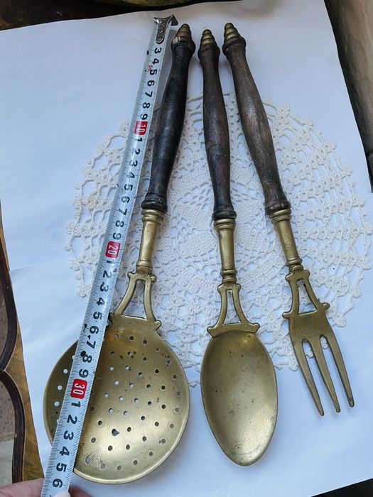 Красиви месингови прибори за готвене от Англия