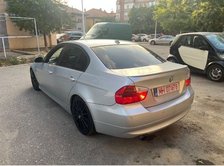 BMW Seria 3 2007 — imagine 2