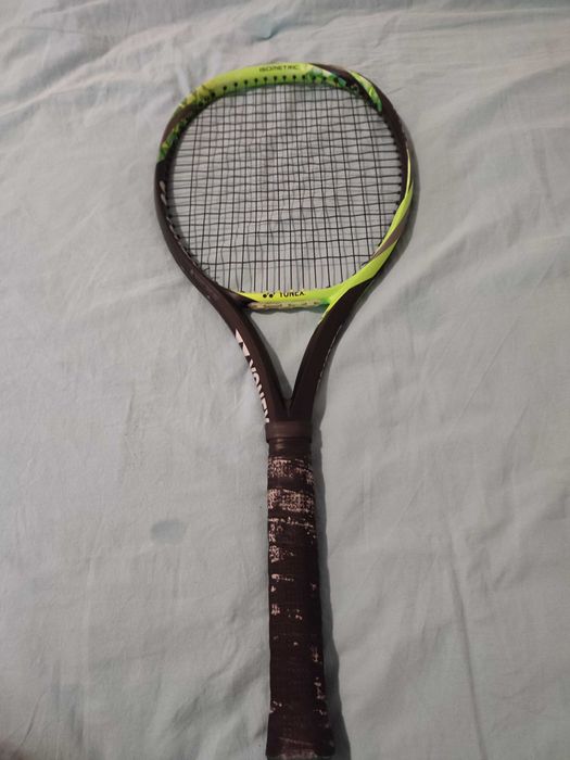 Тенис ракета Yonex Ezone 100, 300гр, 16/19, грип 3