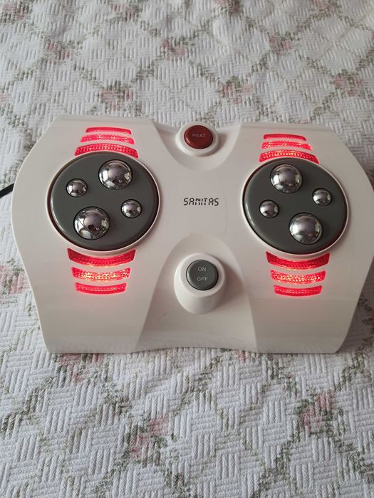 Продавам немски масажор за крака SANITAS