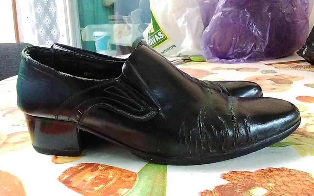 Мужчины  туфли  .