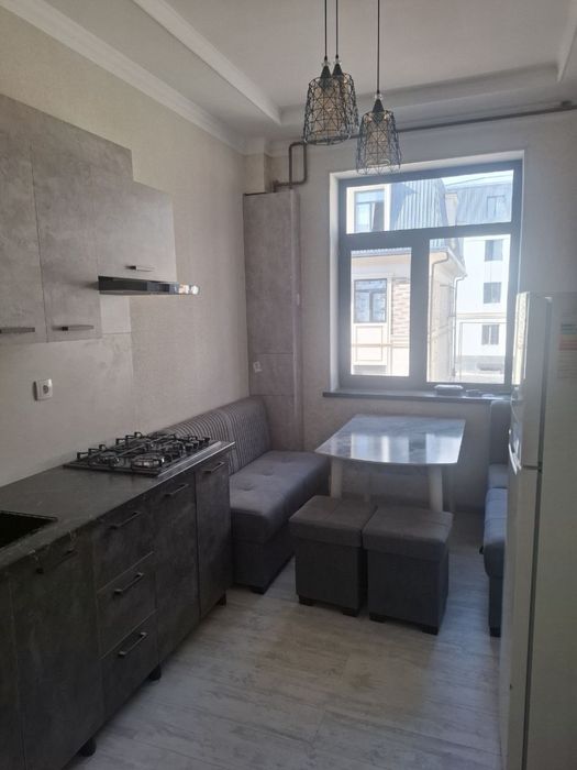 Продам квартиру сергели 2/2/3 45000& новостройка