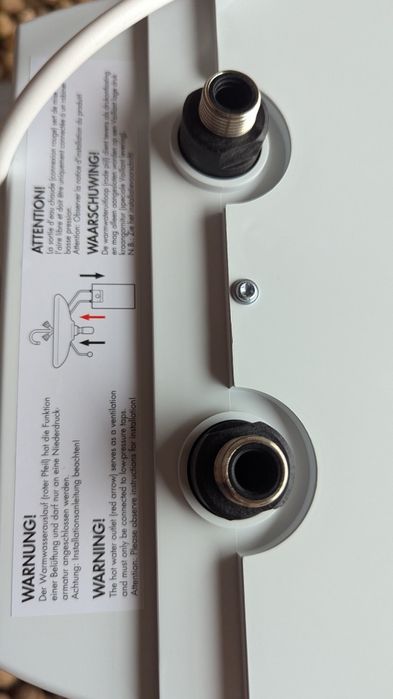 Boiler de încălzit apa instant nou