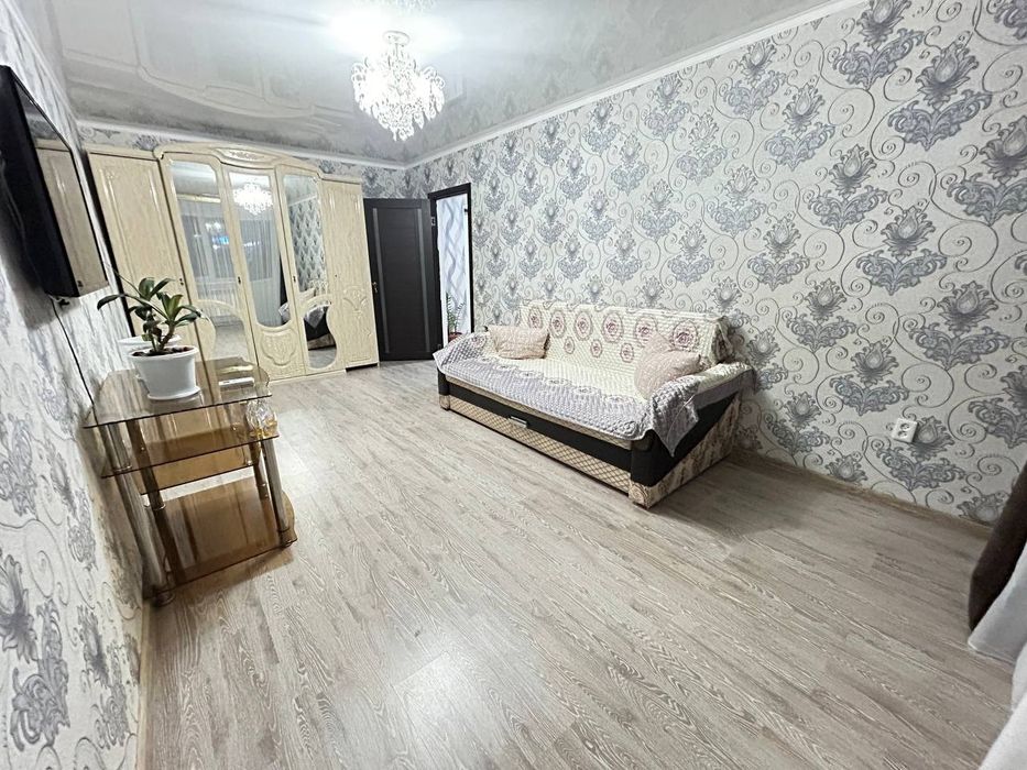 2-х ком Батыс 2 по суточно 15000