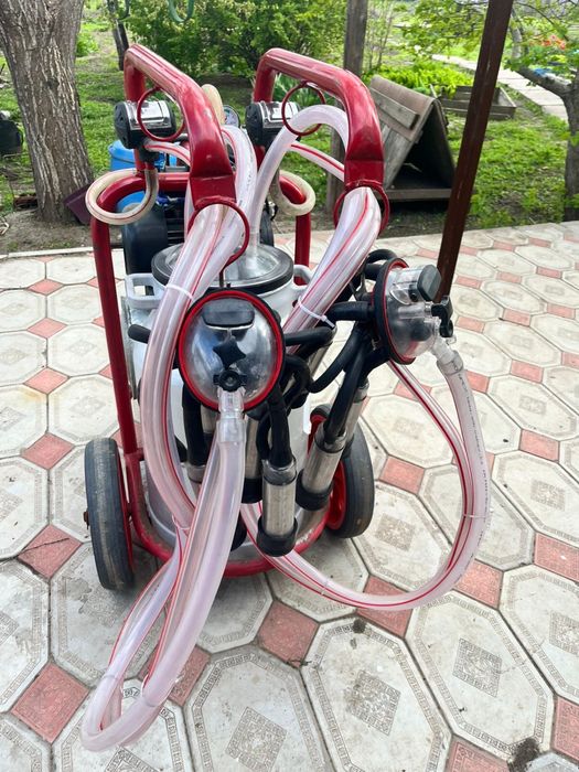 Продам молочный аппарат