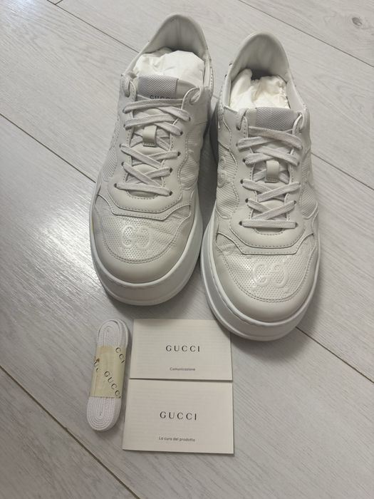 Gucci chunky B sneakers