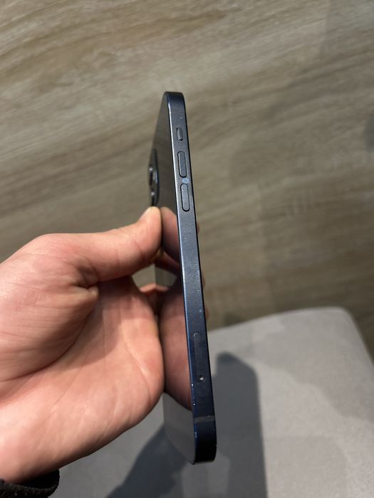 Iphone 12 blu srochni sotlad