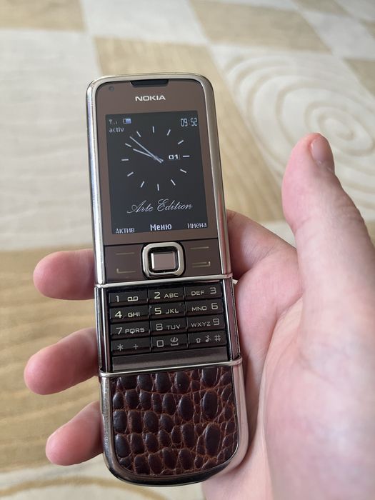 Nokia 8800 Sapphire Arte