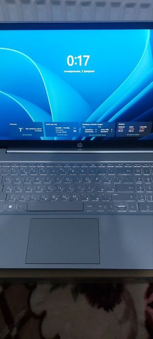 • HP Pavilion i5 ноутбук