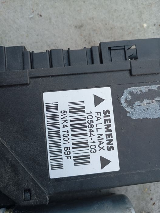 Машинка Ел. Стъкло лява врата Audi A4 B6