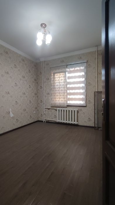 Срочно продается квартира 5/6/8 118 кв, метр 115.000у,е
