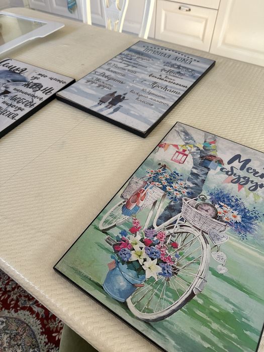 Продаются настенные картины с надписями