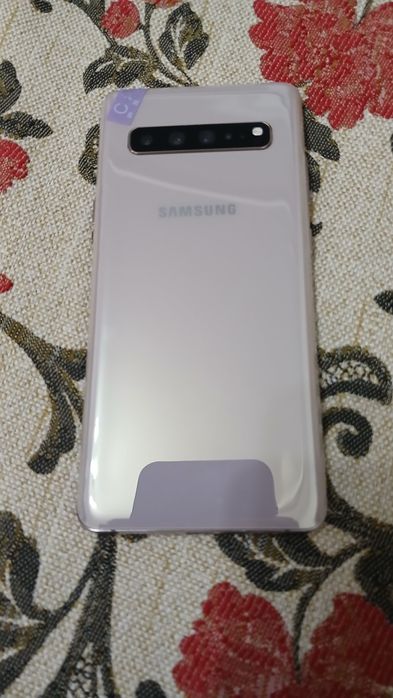 Самсунг s10 кореец серого цвета