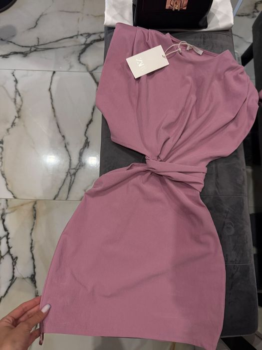 Рокля ZARA