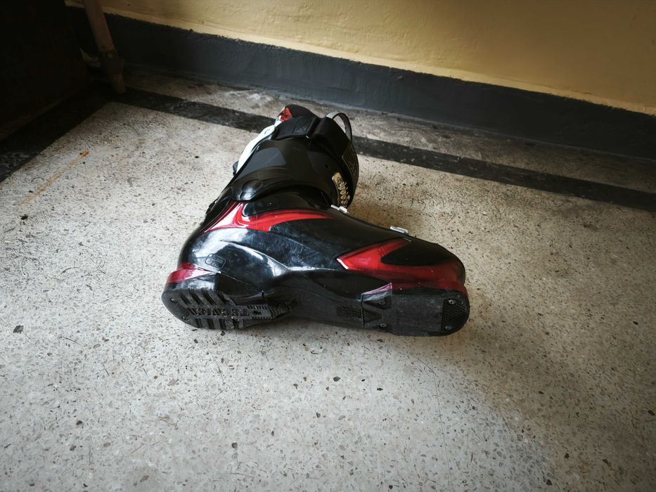 Ски обувки съвсем нови