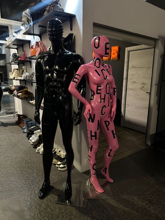 Продам  женские манекены