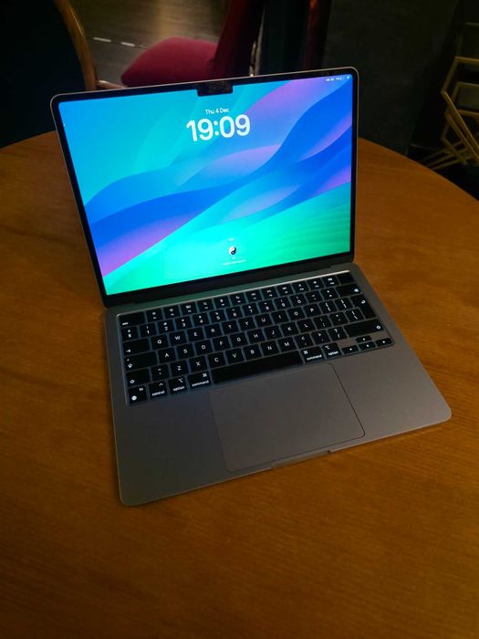 MacBook Air M2 | 16GB RAM | 256GB SSD