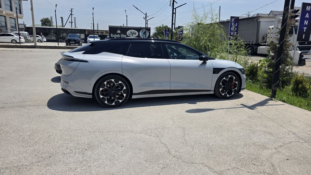 Zeekr 007gt сотилади