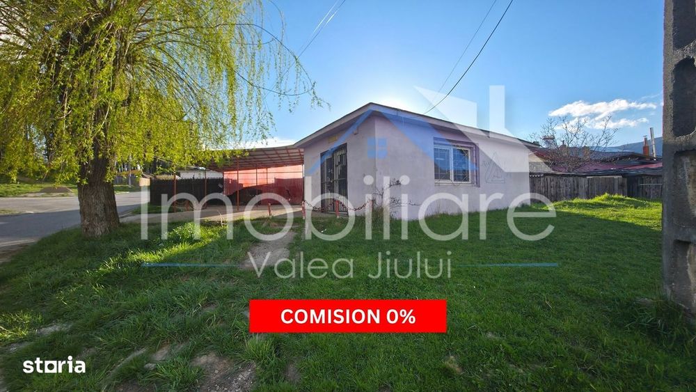 Teren intravilan + constructii - Vulcan | Str. Pinului | Acces stradal