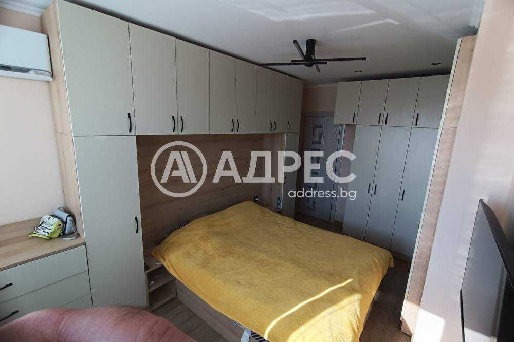 Тристаен апартамент ново строителство!