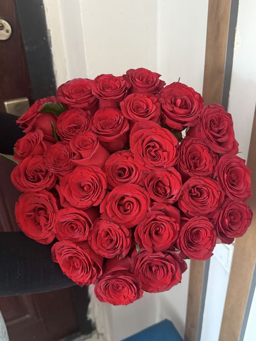 Продаю букет роз 30 шт