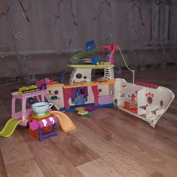 Продам Колекционные игрушки LPS Корабль