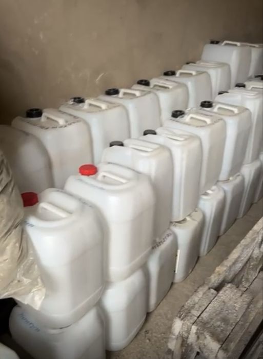 Канистр 30 шт канистр