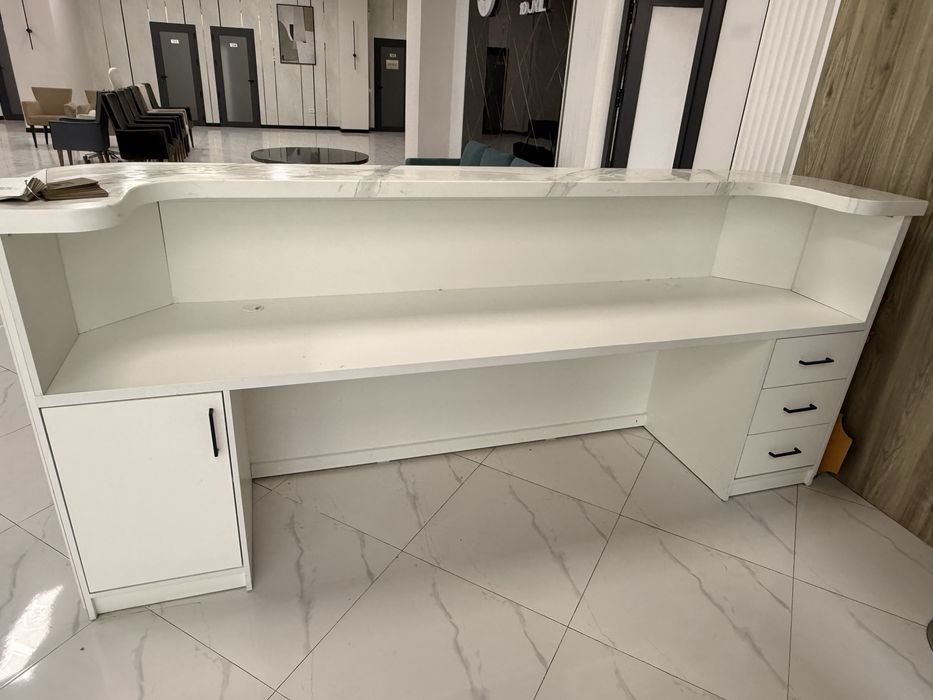 Продается ресепшн