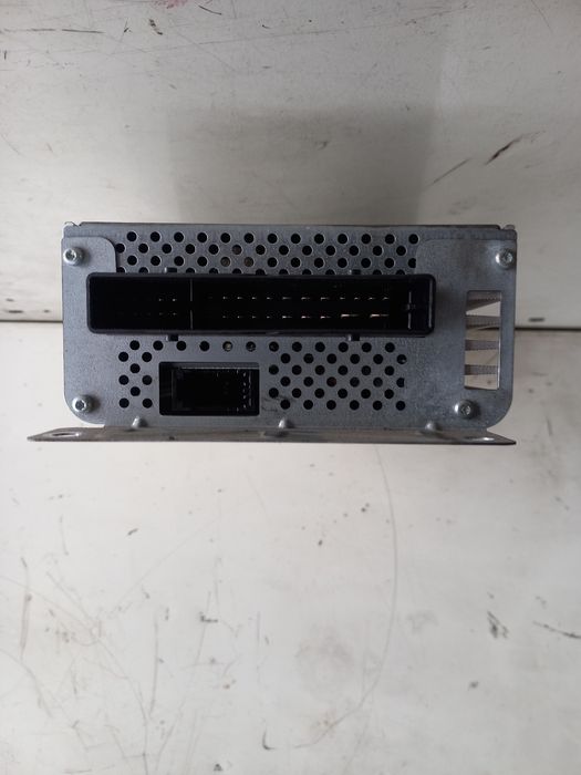 Усилвател Audi A6 4F