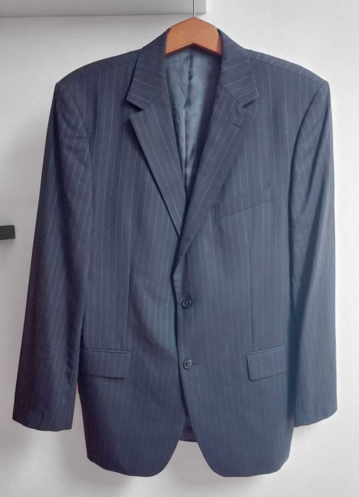 Мъжки костюм (4 бр.)- подарявам