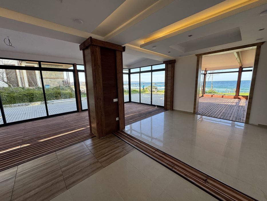 Продава се Заведение в с. Лозенец, Област Бургас - 350 кв.м за 30 €/кв.м - Снимка #5