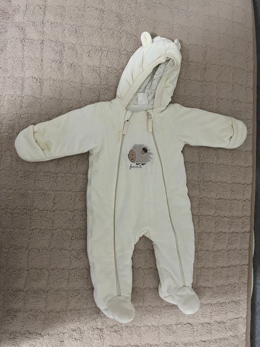 Продам детские комбинезончики