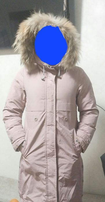 Продам куртку на девочку