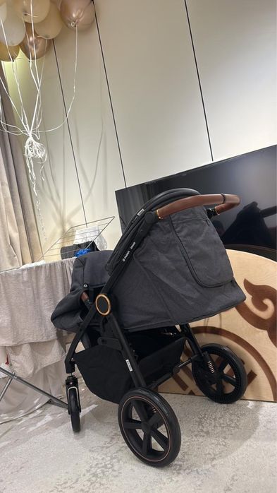 Продам коляску Olsson Grand